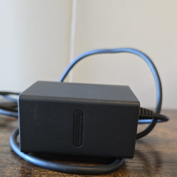 Nintendo Switch Lite Pink Handheld Console - Picture 13 of 14